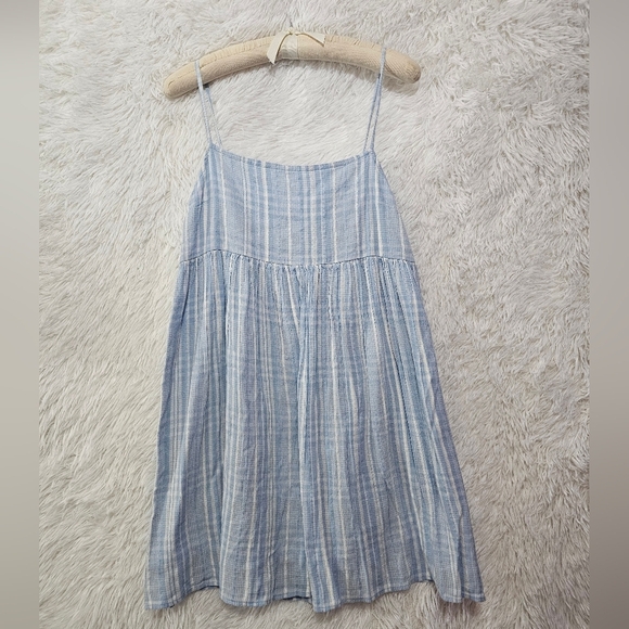 American Eagle Outfitters Dresses & Skirts - American Eagle Outfitters Baby Doll Light Blue Plaid Midi Dress Large